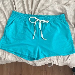 Short shorts